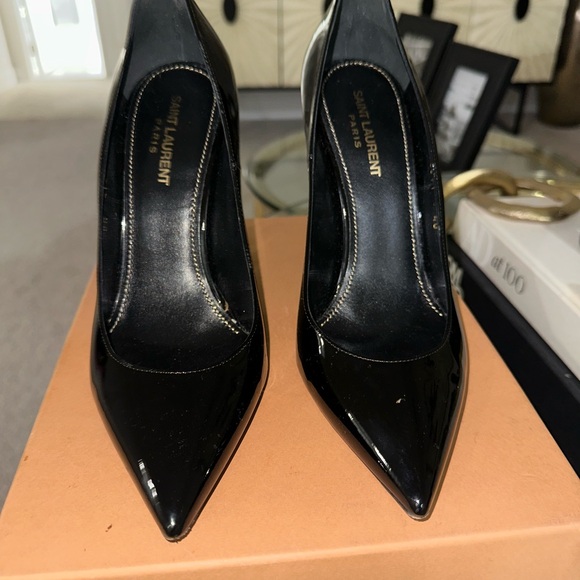 Authentic YSL heels in great condition - Picture 3 of 5